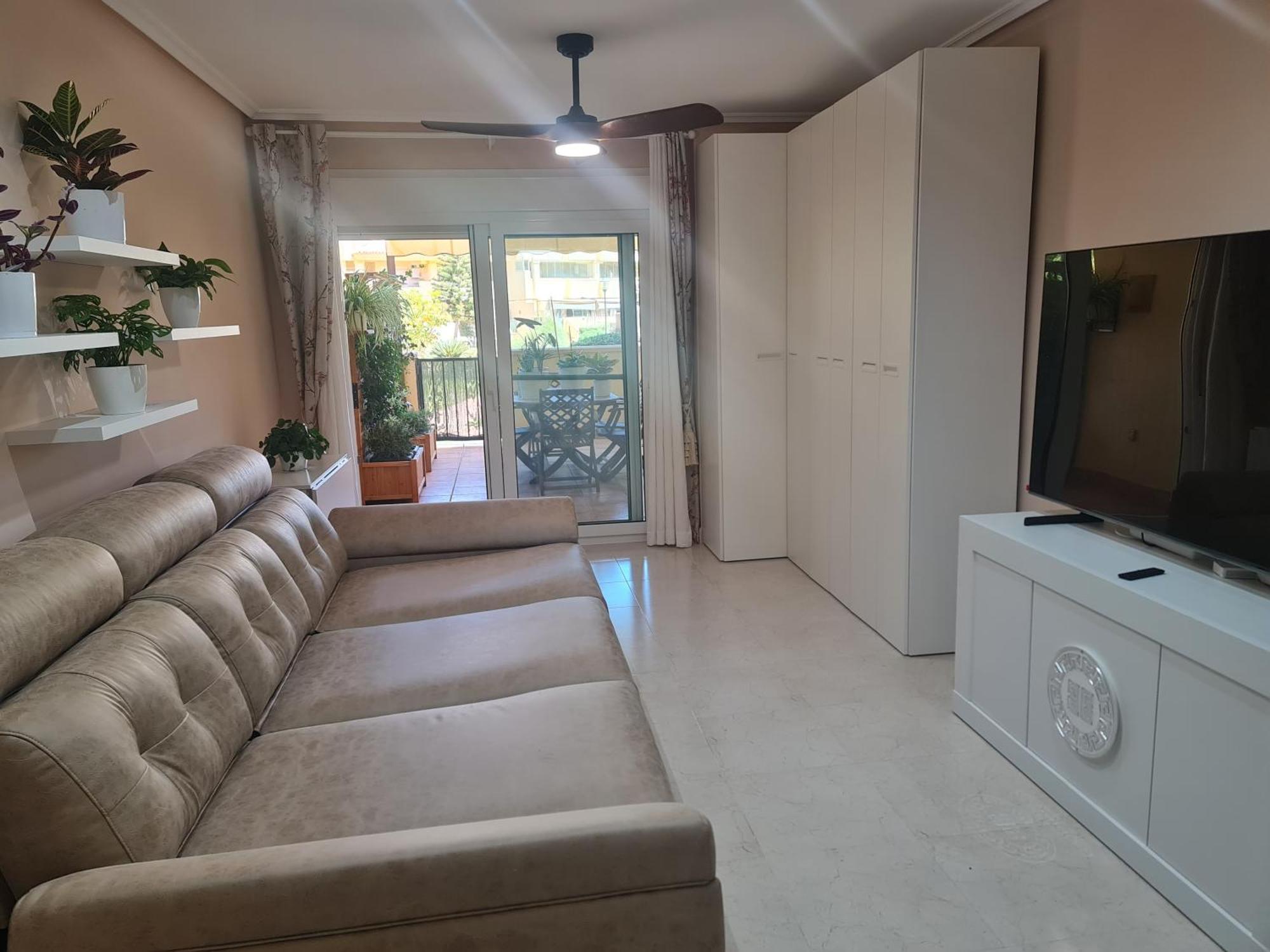 Romana Con Piscina Privada Y Vistas Al Jardin Roquetas de Mar